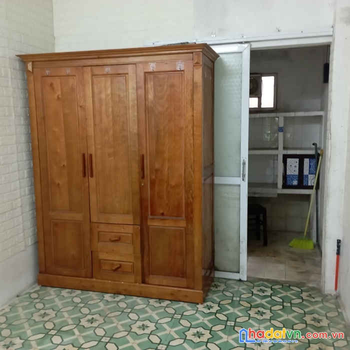 Cần bán căn hộ tập thể tầng 2 ở phố hồng mai, hai bà trưng