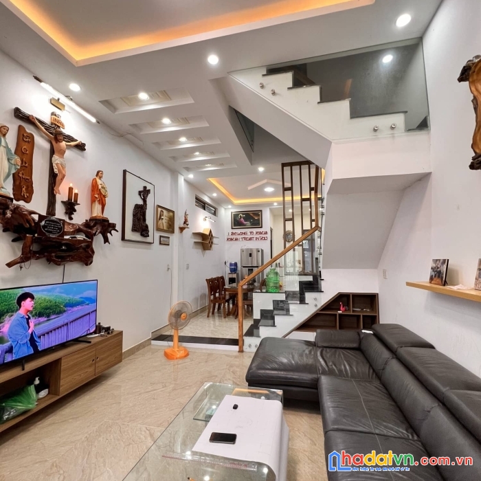 Bán nhà kiệt 2 tầng đẹp, 80m2 nở hậu, hải châu, gần mặt tiền đường 3 tháng 2 - chợ đống đa - an