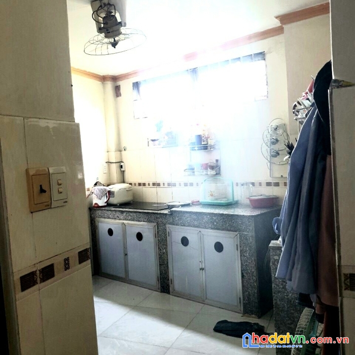 Cần bán nhà vị trí đẹp tại tân thuận đông q7