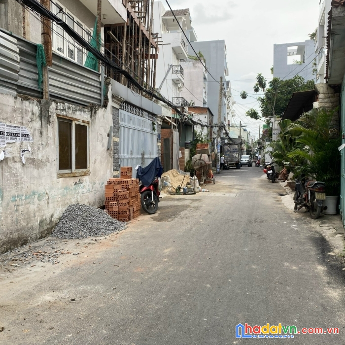 Bán nhà vừa ở vừa sản xuất  ngang 4 x 22m, 3 pn,tân phú,nhỉnh 7 tỷ