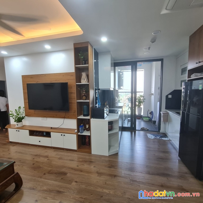 Nhỉnh 2 tỷ có ngay chung cư ở ngọc thụy 65m2 - tặng full nội thất