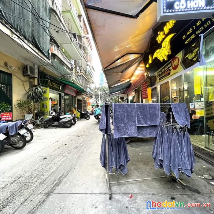 Bán nhà phố ao sen  , 40m2, 5 tầng, kinh doanh sầm uất  dòng tiền 400tr/năm, 9.75tỷ