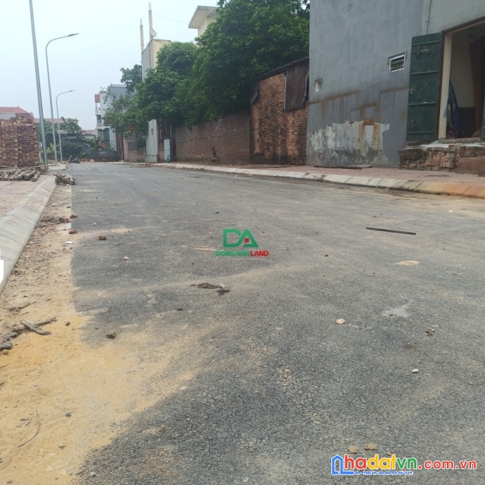 Đất đấu giá thụy lâm đông anh (x4 thụy lôi) - đường trải nhựa 5.5m