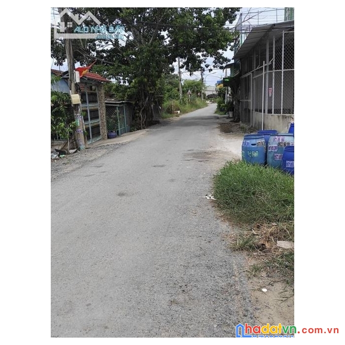 Bán dãy trọ 22 phòng 1 kiot đường võ văn tần  tt đức hòa  280m2  shr  giá 3,5ty