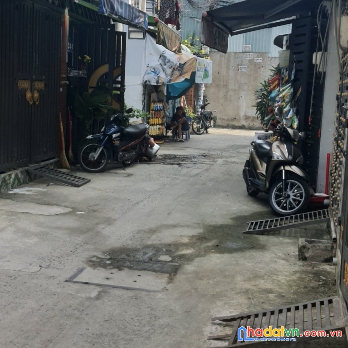 Q12.153. đất gần mặt tiền, giáp gò vấp, dt.115m2, ngang 5, nhỉnh 4 tỷ.