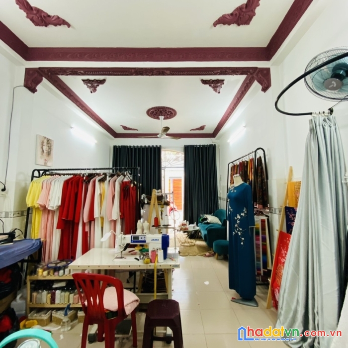 Bán nhà 64m2 đường nguyễn hữu tiến tân phú hẻm xe hơi