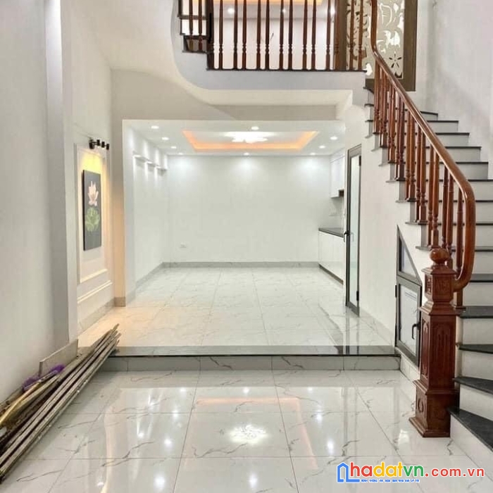 Bán nhà phố kim giang-tx, ô tô đỗ cửa, 5 tầng, 4 tỷ ,38m,ở luôn,  thoáng mát vô cùng.
