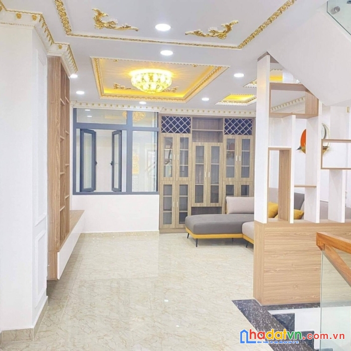 Bán nhà 80m2 đường văn cao tân phú xe hơi đỗ cữa  giá nhỉnh 7 tỷ