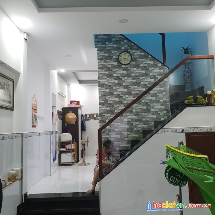 Phú thọ hòa tân phú - sát mặt tiền chợ vải - 48m2 - 2 tầng - 5,6 tỷ