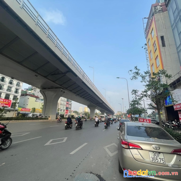 Bán nhà trường chinh, đống đa, kinh doanh, ô tô,; giá 5-9 tỷ.