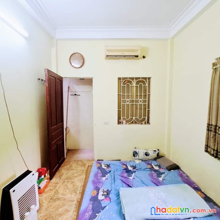 Bán nhà ngõ 230  định công thượng, hoàng mai: 34m2*4t chỉ 3 tỷ .