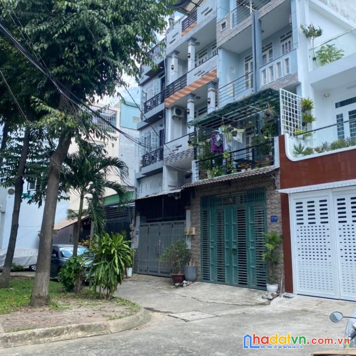 Bán nhà huỳnh văn nghệ- xe hơi đậu cổng- ngang 4.5m cực hiếm