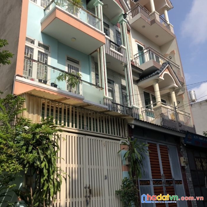 Nhà hẻm 5m đang cho thuê 10tr/th 4.9 tỷ  đường số 12 p tam bình thủ đức