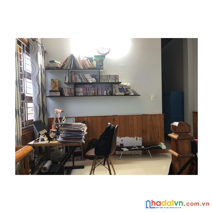 Cần bán nhà 3  tầng kiệt ô tô cù chính lan vào ở ngay