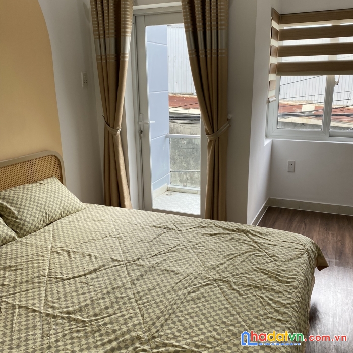 Bán gấp nhà 3 tầng hồ tùng mậu, liên chiểu. giá nhỉnh 6 tỷ.