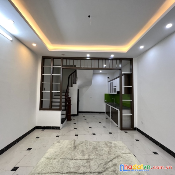 Bán nhà hà trì bà triệu hà đông 35m2 5 tầng 3,25 tỷ ô tô cách nhà 15m ngõ thẳng