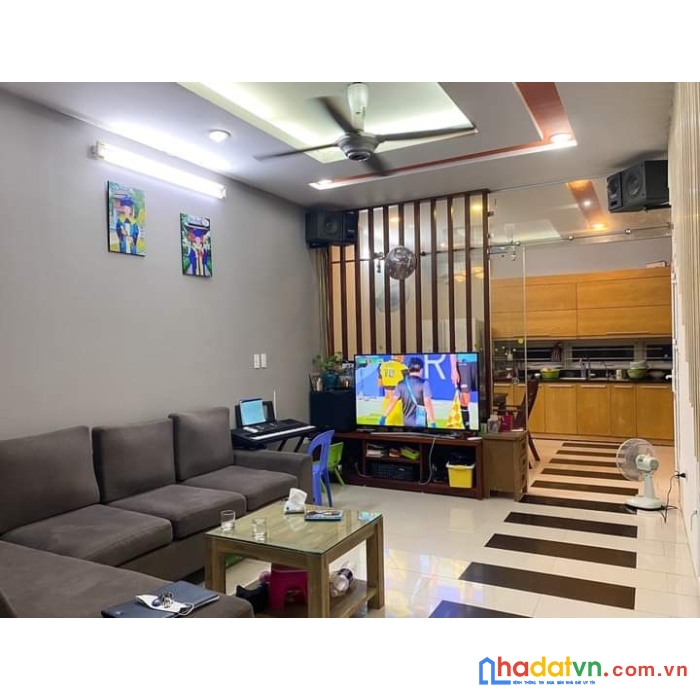 Bán nhà  phố lưu phái, 50m2, 4 tầng, ô tô đỗ cửa, vào nhà, giá 4.99 tỷ