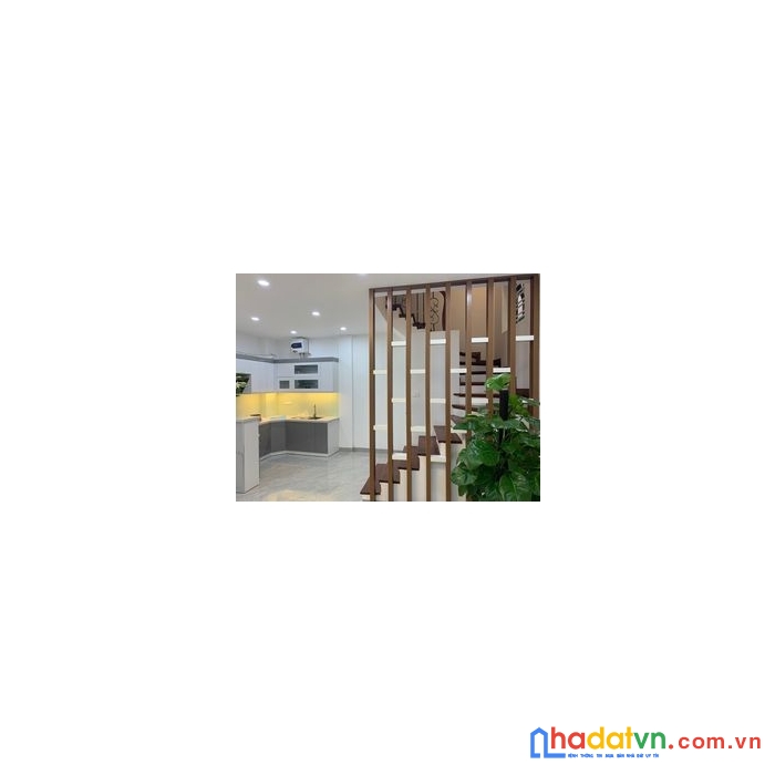 Cần bán gấp căn nhà phố hào nam, đống đa 45m2 5 tầng lô góc 3 mặt thoáng chỉ hơn 6 tỷ.