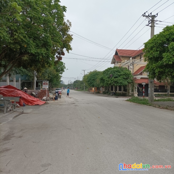 Bán đất mặt đường nguyễn bình khiêm, đường thông rộng 20m, container tránh, 98m2, 5.5 tỉ