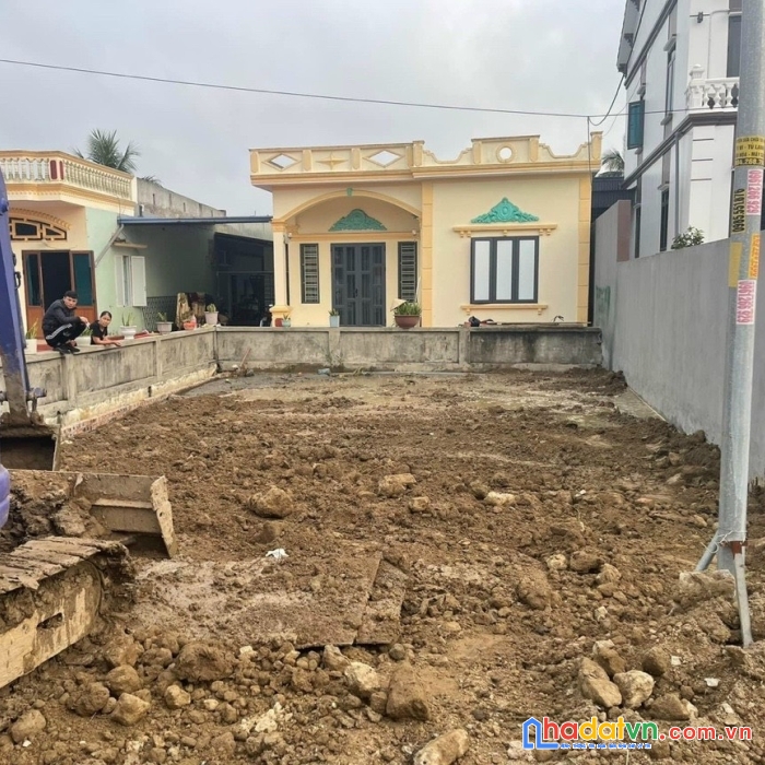 Cần bán đất 95m2  mặt đường trục chính tiểu trà - hưng đạo - dương kinh - hải phòng giá 2,x tỷ