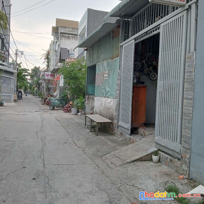 Gia đình ra nước ngoài cần bán gấp nhà vị trí đẹp giá rẻ tại phường thạnh xuân, quận 12