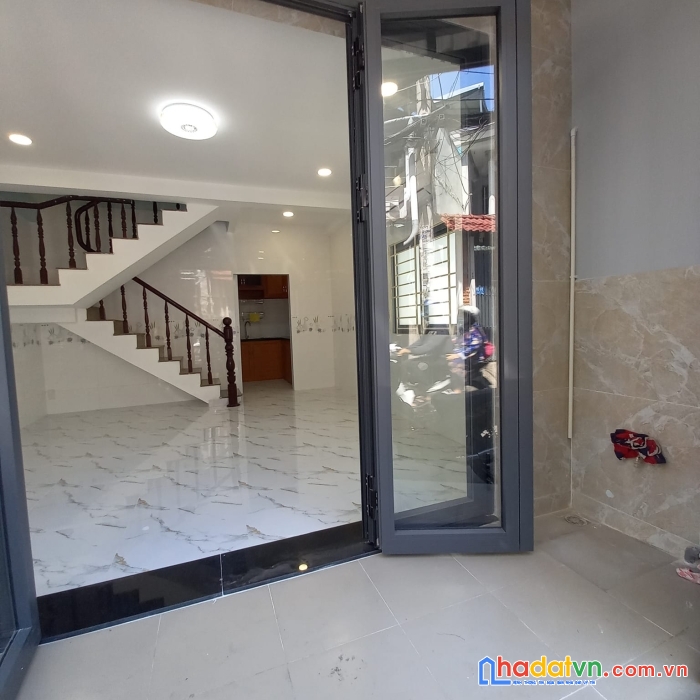 Bán gấp nhà hẻm nhựa ô tô - lô góc - 4x8m phạm văn chiêu gò vấp mới xây - 3,45 tỷ