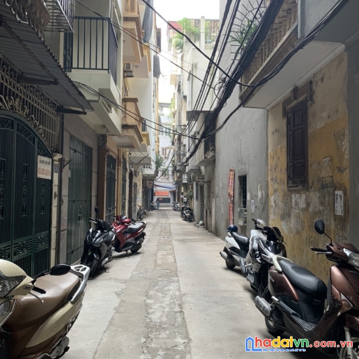 Bán nhà phố nguyễn trãi, trung tâm ngã tư sở, phân lô, 20m ô tô, nhỉnh 2 tỷ, 0988831196