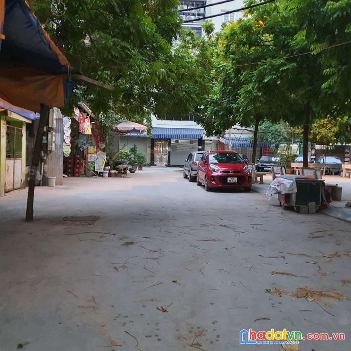 Mảnh đất vàng trong làng bán rẻ mặt phố xuân đỉnh-bắc từ liêm.sầm uất đủ kiểu.chỉ 6.4 tỷ