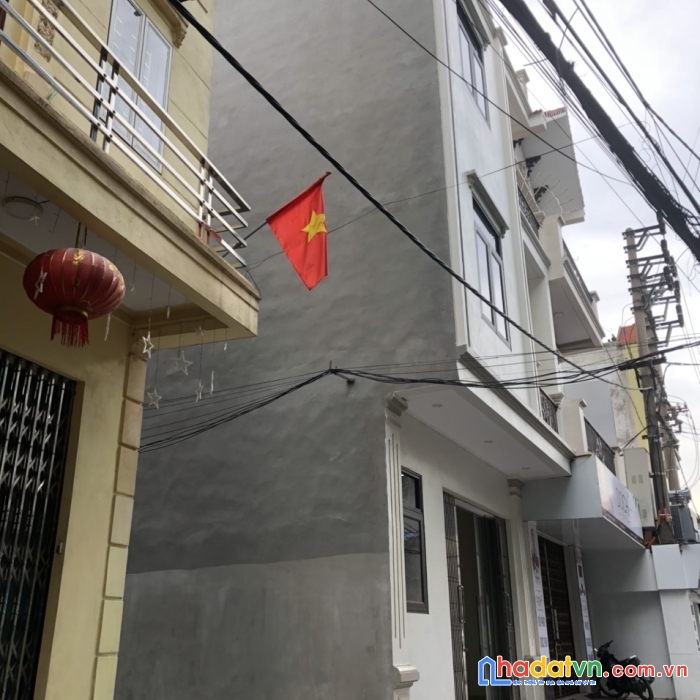 Chính chủ cần bán nhà đường 19/5 (1 mặt đường,1 mặt ngõ)