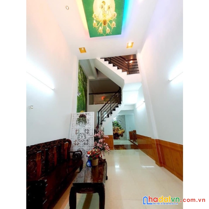 3 lầu … đuôi voi…thần tài gõ cửa --- chỉ 4 tỷx ---phạm văn chiêu, gò vấp