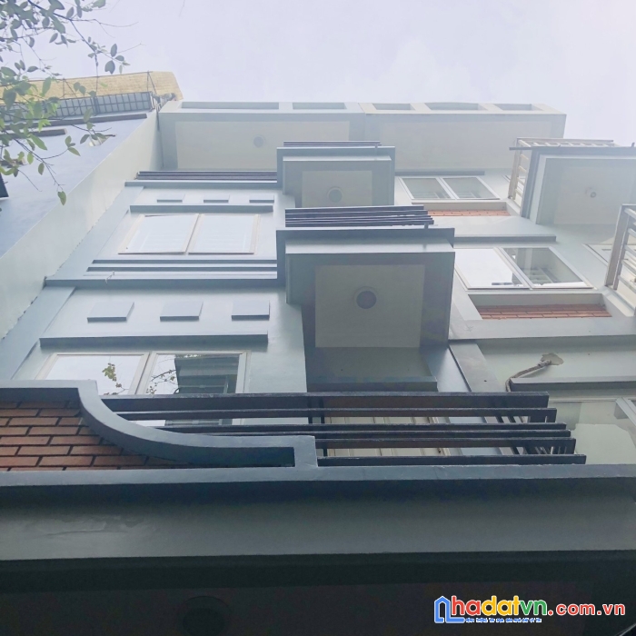 Nhà mặt ngõ phố yên hòa, cầu giấy : 50,2m2, 5 tầng, mt 3,6m. giá: 6,28 tỷ.