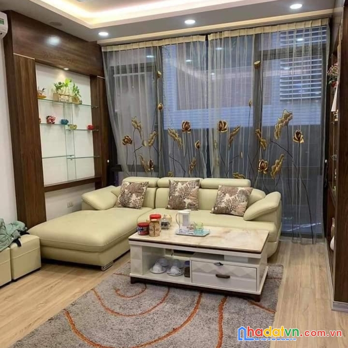 Bán nhà phố linh lang ba đình 62m2 5t mt 5.8m ôtô kd tốt chỉ 14 tỷ
