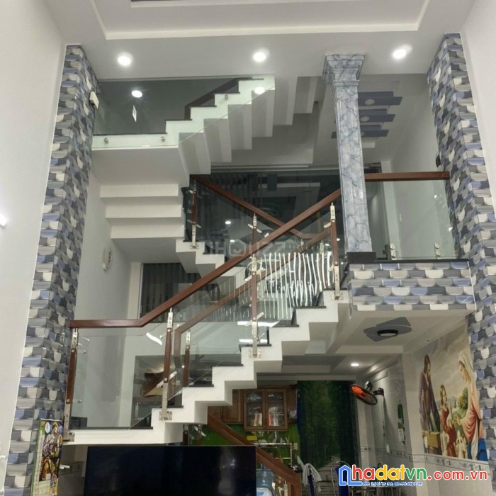 Bán gấp nhà mới đẹp hxh 8m thông 4 tầng 190m2 phạm văn chiêu p9 gò vấp chỉ 7.4 tỷ tl