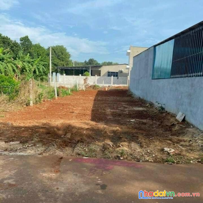 Ra gấp lô đất 106m2 ngay trường tiểu học bàu bàng, đã được quy hoạch đẹp, đã có sổ