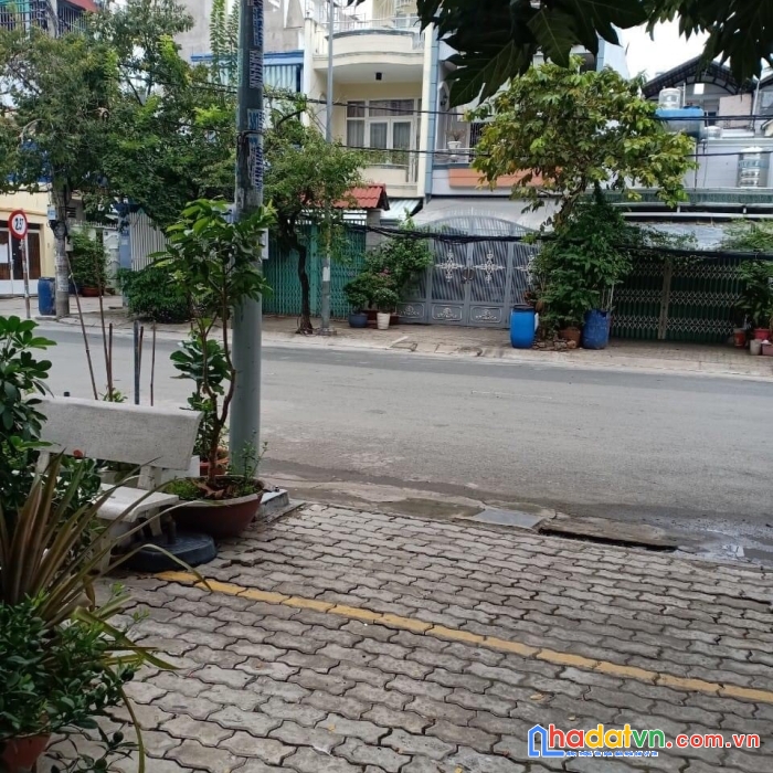 Mặt tiền đường số ,  88m2  , f bình thuận , q7 , tiện kinh doanh văn phòng công ty