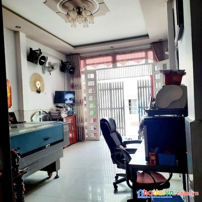 Nhà mới lý thường kiệt 40m2, tân bình, lô góc, hẻm xe tải, chỉ 5.5tỷ