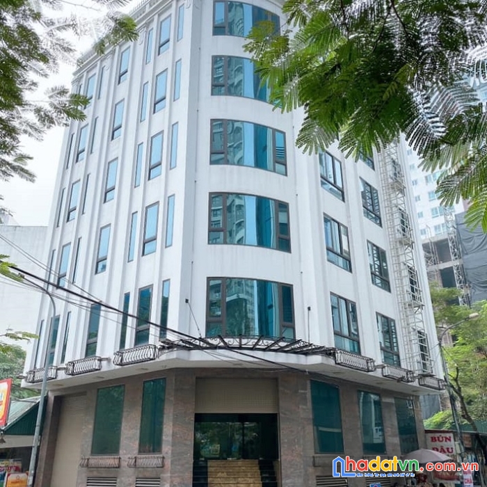 Bán nhà 7 tầng thang máy phố đỗ quang, dt 6x15, giá 27 tỷ.