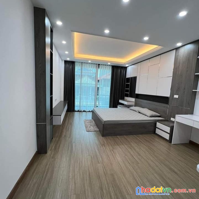 Bán nhà phố võ thị sáu, hai bà trưng 50m, 4 tầng, mt 4m. giá: 9.6 tỷ