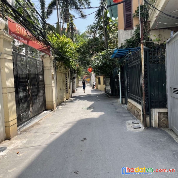 Cần bán nhà ngõ xuân diệu, dt 90m - giá 10 tỷ, mt 4m - oto đỗ