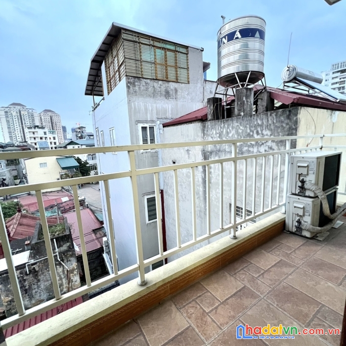 Cần bán nhà võ chí công - tây hồ, nhà trong ngõ ô tô 4 chỗ đỗ cửa, vuông vắn ở luôn, tiện ích ngập