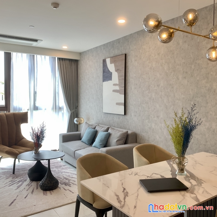 Cần khách nhanh nhẹn - metropole 2+1pn - 110m2 full - 2200 bao phí
