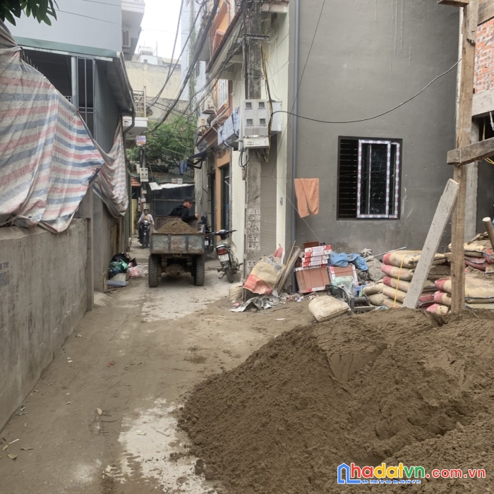 Bán nhà ngõ 99 định công hạ, 37m2, 5 tầng, nhỉnh 4 tỷ