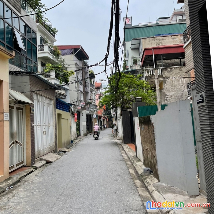 Chính chủ bán nhà ngõ 12 bồ đề 58m2, vài bước ô tô đỗ giá chi 4 tỉ 700