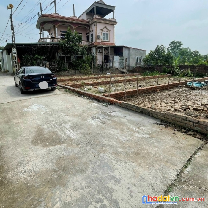 Bán 61.2m2 đất xuân bách, quang tiến có 18.8m2 đất lưu không giá ~1.4 tỷ