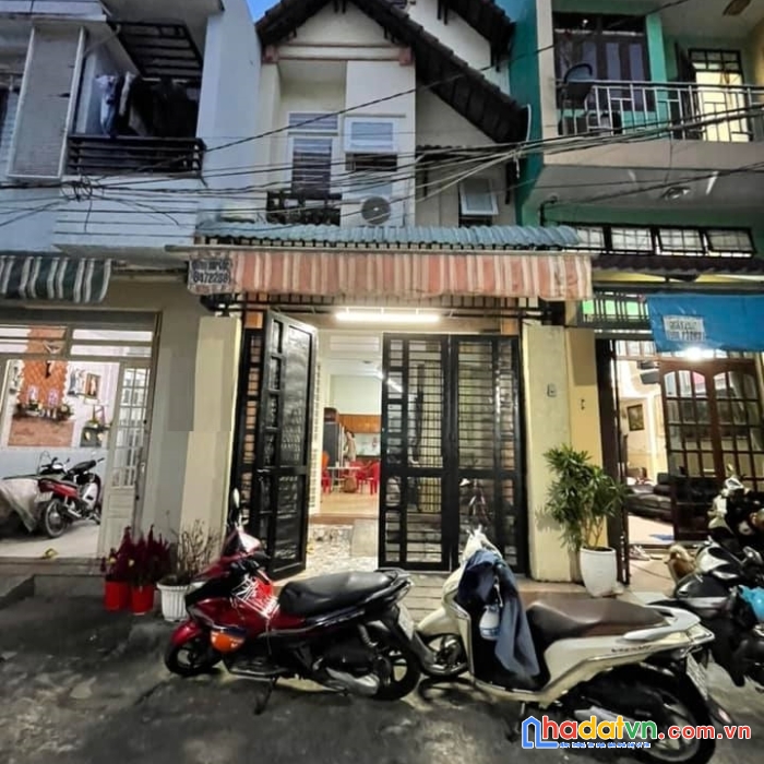 Hẻm xe tải đô đốc long, tân quý, 4x10m, 1 trệt 1 lầu