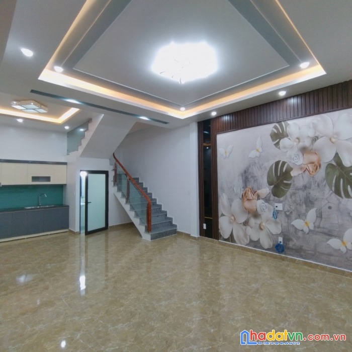 Chính chủ sang nhượng khu nhà dân trí cao nam phong cách bigc chỉ 7 phút đi xe, gần chợ, sân bay
