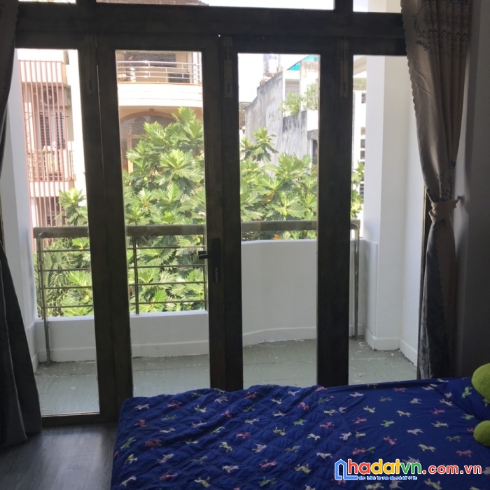 Nhà mt  đường 45 p. tân quy q.7