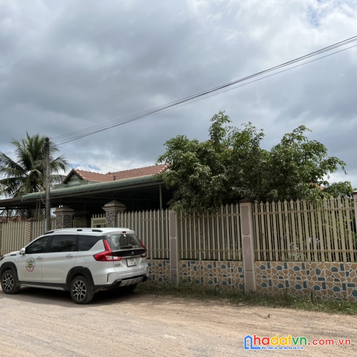 Chính chủ cần bán lô đất vị trí đẹp tại: ninh phụng, ninh hòa, khánh hòa