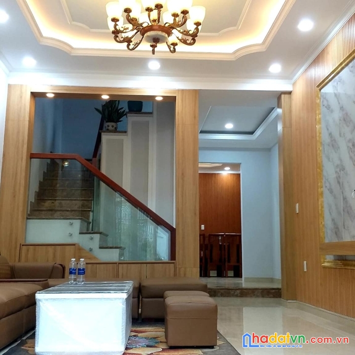 Nhà đẹp 5 tầng tặng nội thất đường số 16 linh chiểu 8.15 tỷ