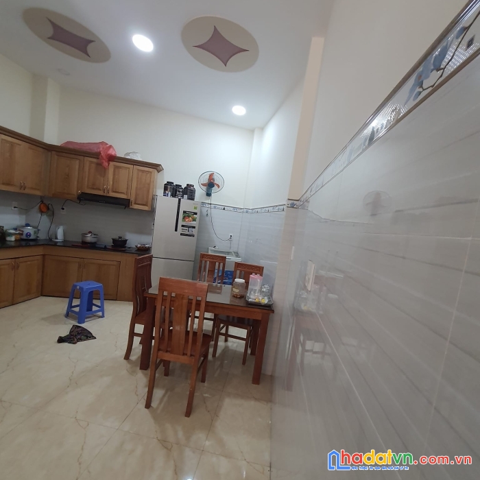 Nhà đẹp hẻm xe hơi đường số 16 linh chiểu 5.2 tỷ